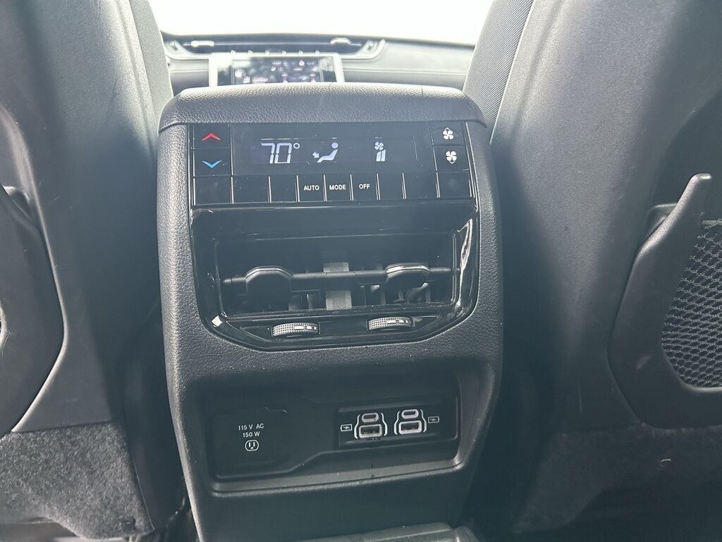 2023 Jeep Grand Cherokee L Altitude Crestwood KY