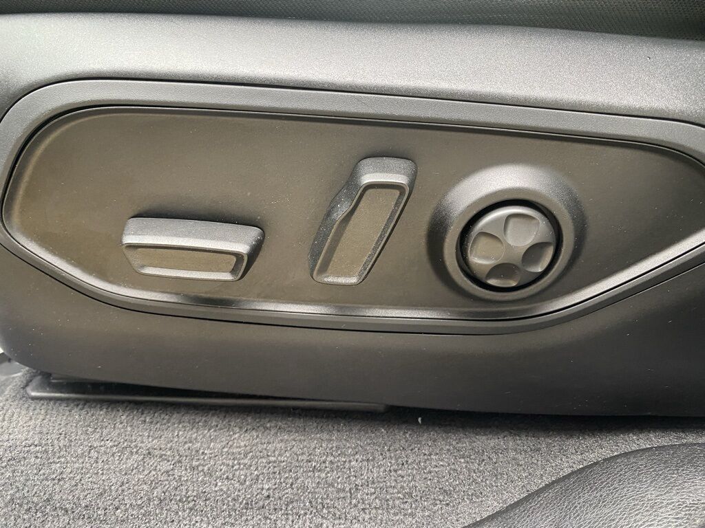2023 Jeep Grand Cherokee L Altitude Green Bay WI