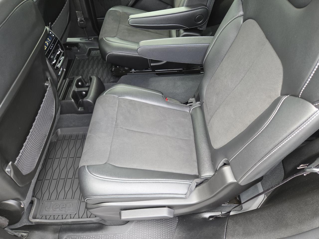 2023 Jeep Grand Cherokee L Altitude HAMBURG PA