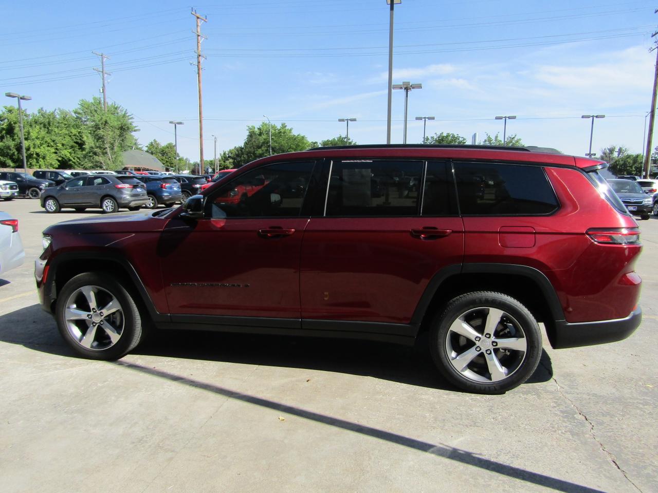 2023 Jeep Grand Cherokee L Altitude Mountain Home ID