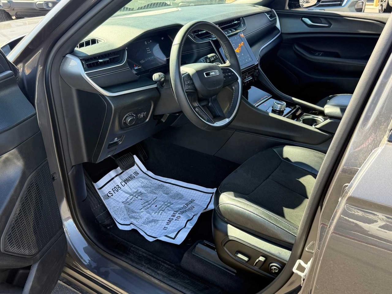 2023 Jeep Grand Cherokee L Altitude Irving TX
