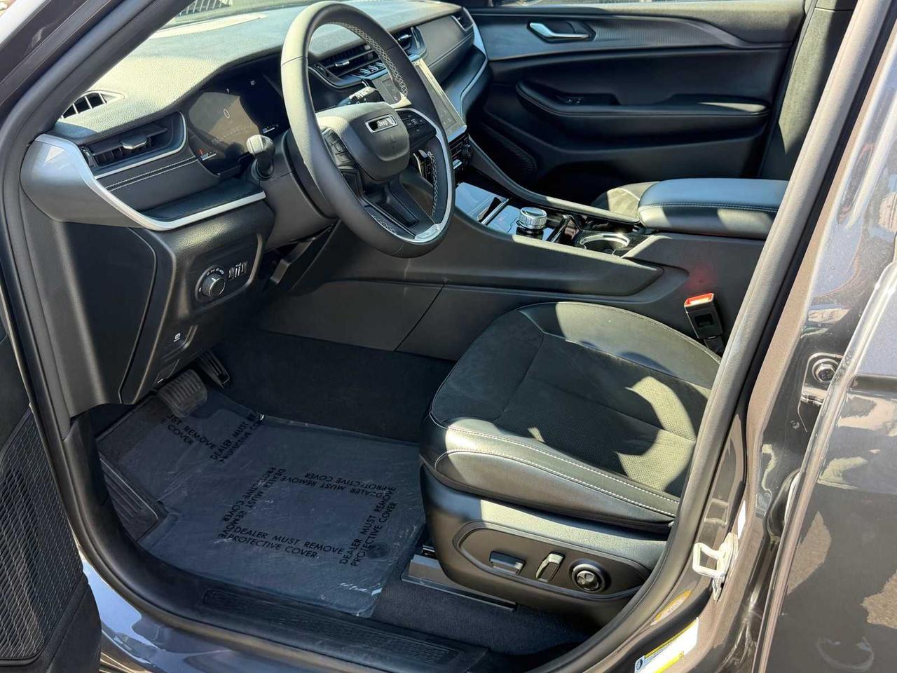 2023 Jeep Grand Cherokee L Altitude Irving TX
