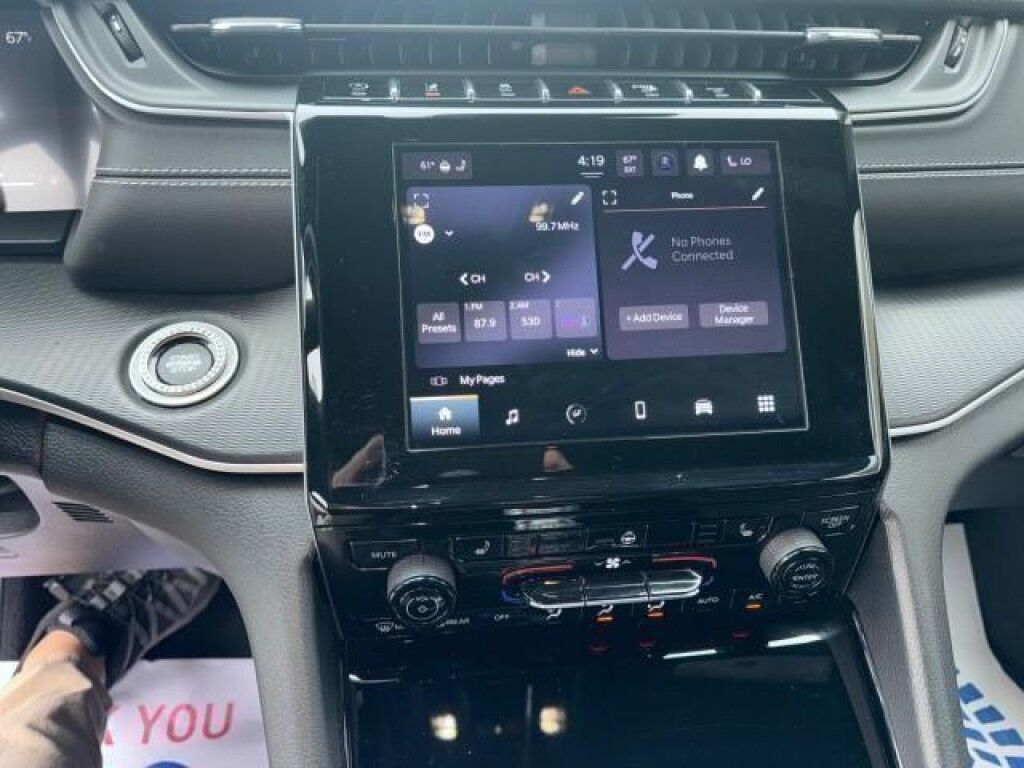 2023 Jeep Grand Cherokee L Altitude Cooperstown NY
