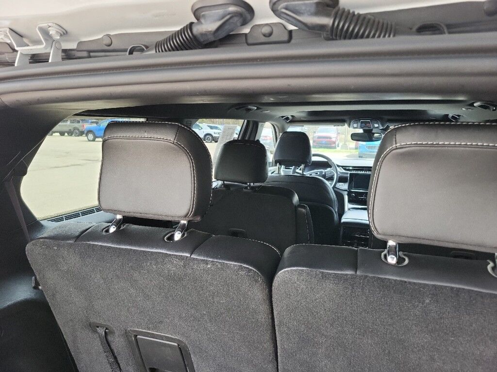 2023 Jeep Grand Cherokee L Altitude Owego NY