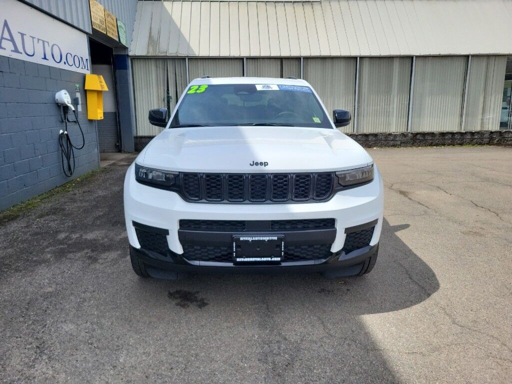 2023 Jeep Grand Cherokee L Altitude Owego NY