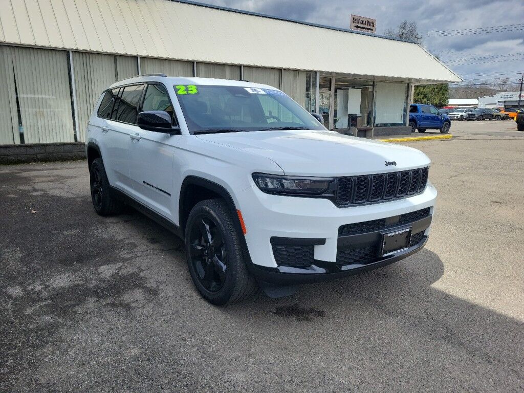 2023 Jeep Grand Cherokee L Altitude Owego NY