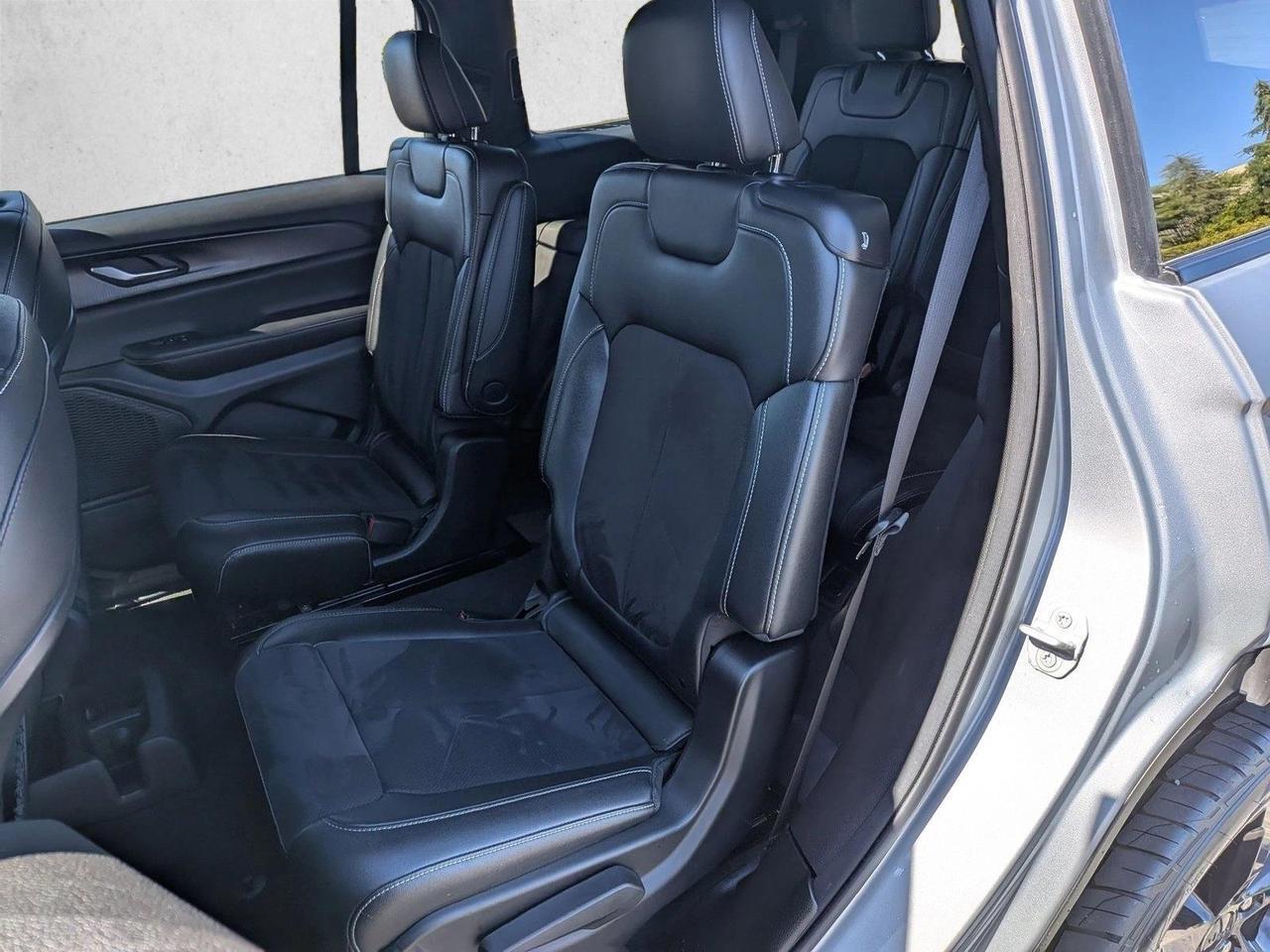 2023 Jeep Grand Cherokee L Altitude Roseville CA