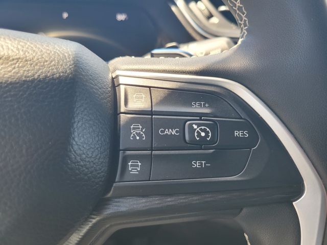 2023 Jeep Grand Cherokee L Altitude Roseville CA