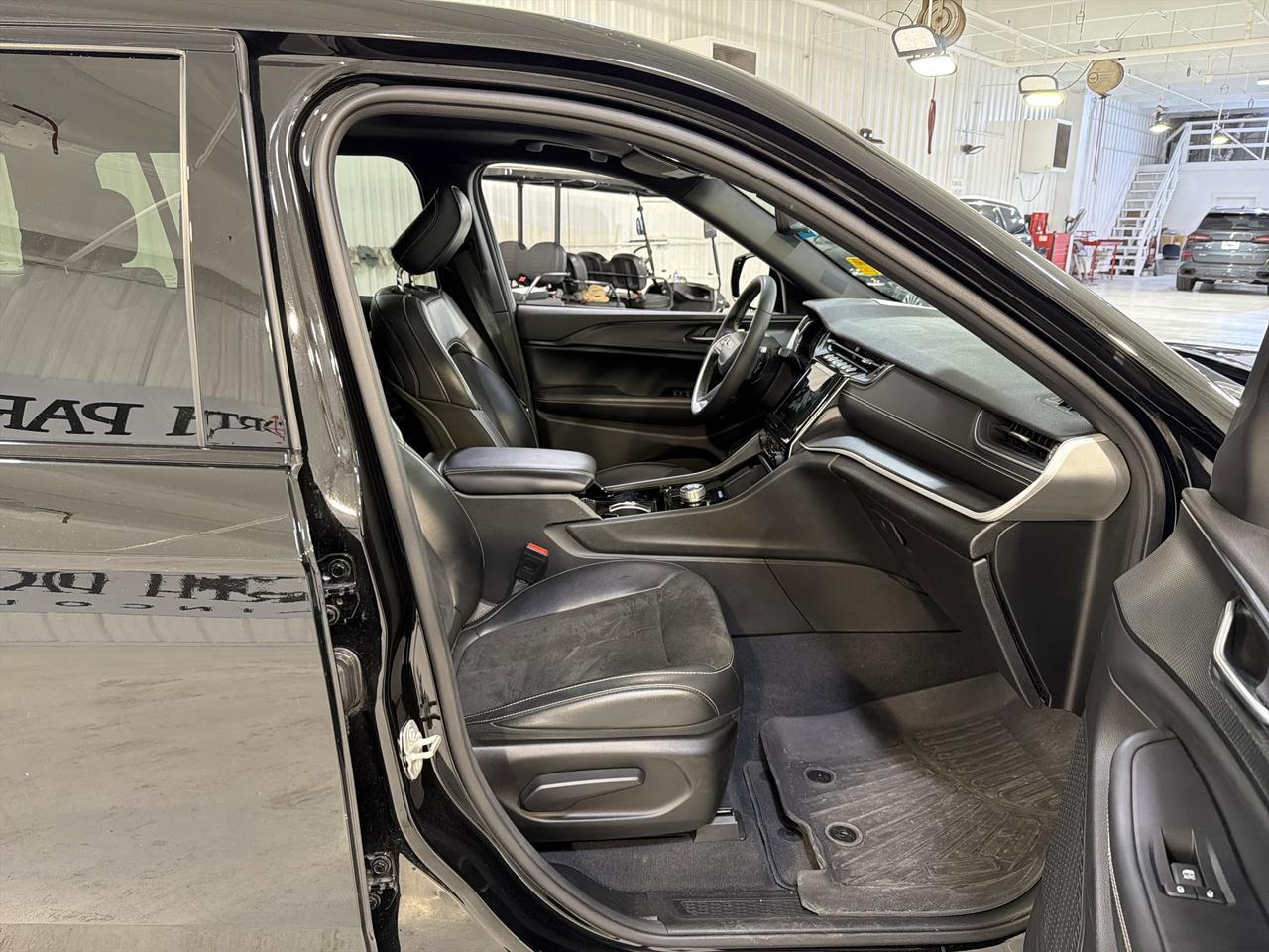 2023 Jeep Grand Cherokee L Altitude San Antonio TX