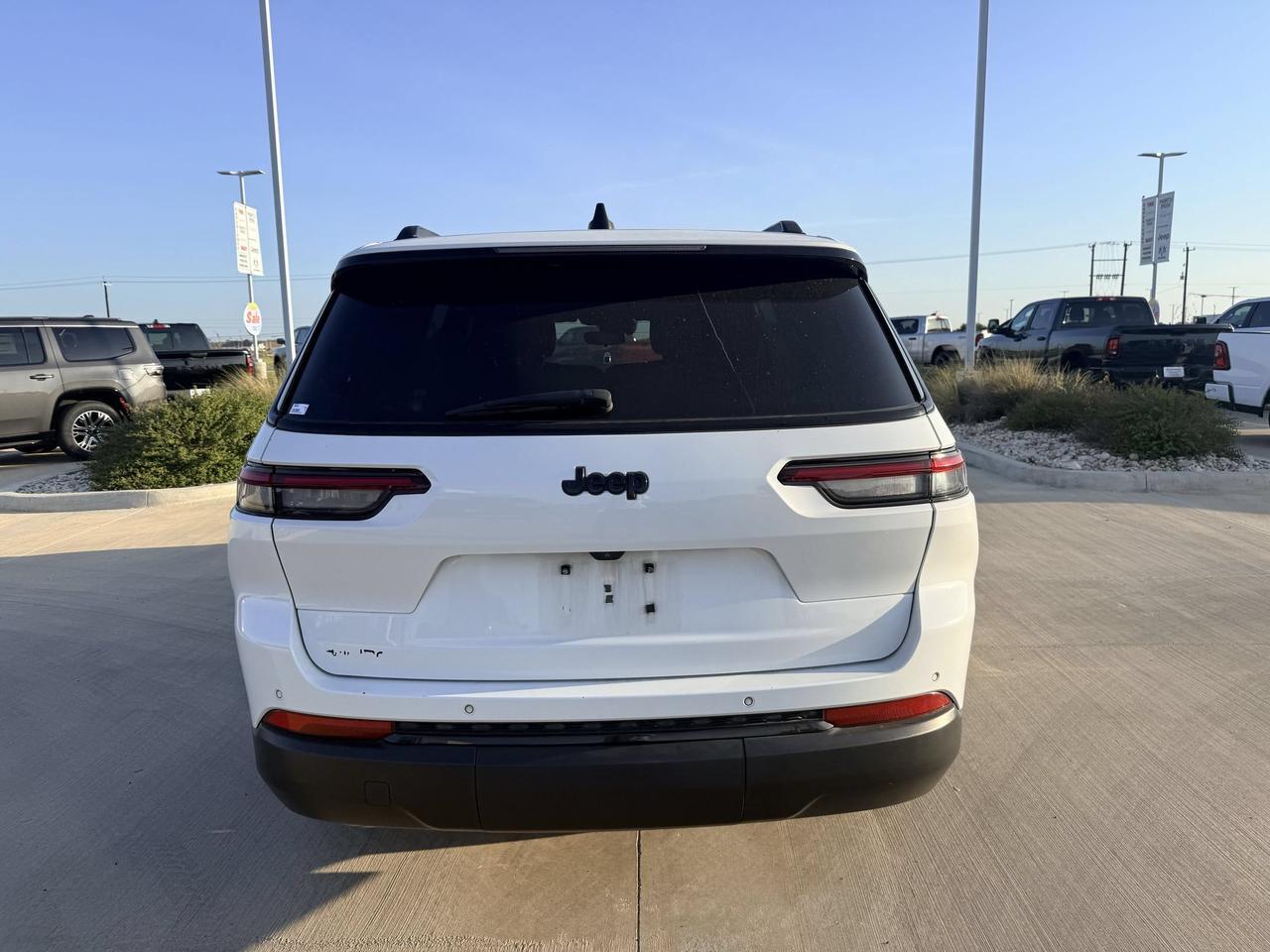 2023 Jeep Grand Cherokee L Altitude Castroville TX