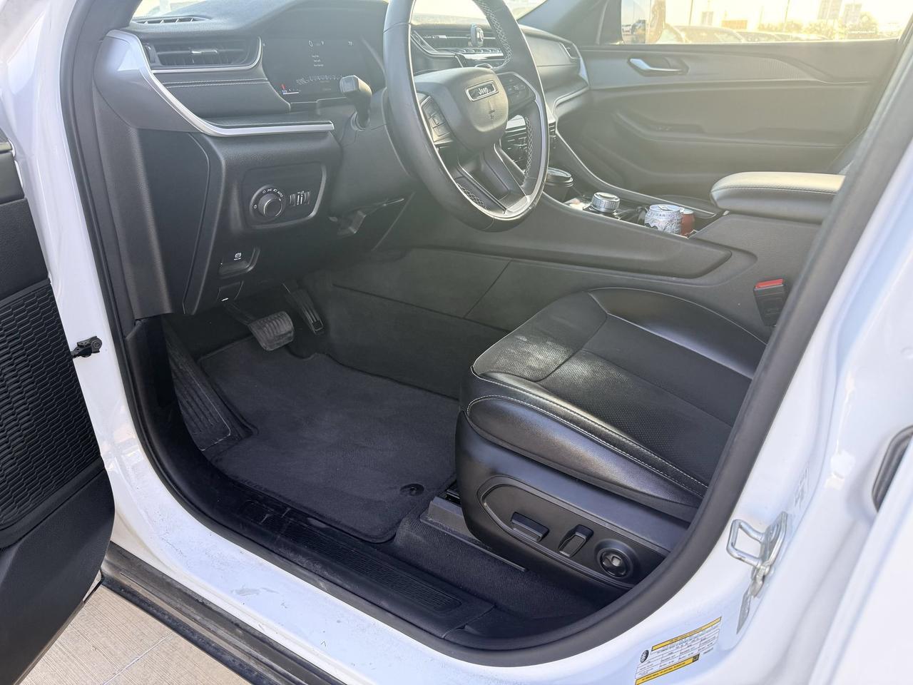 2023 Jeep Grand Cherokee L Altitude Castroville TX