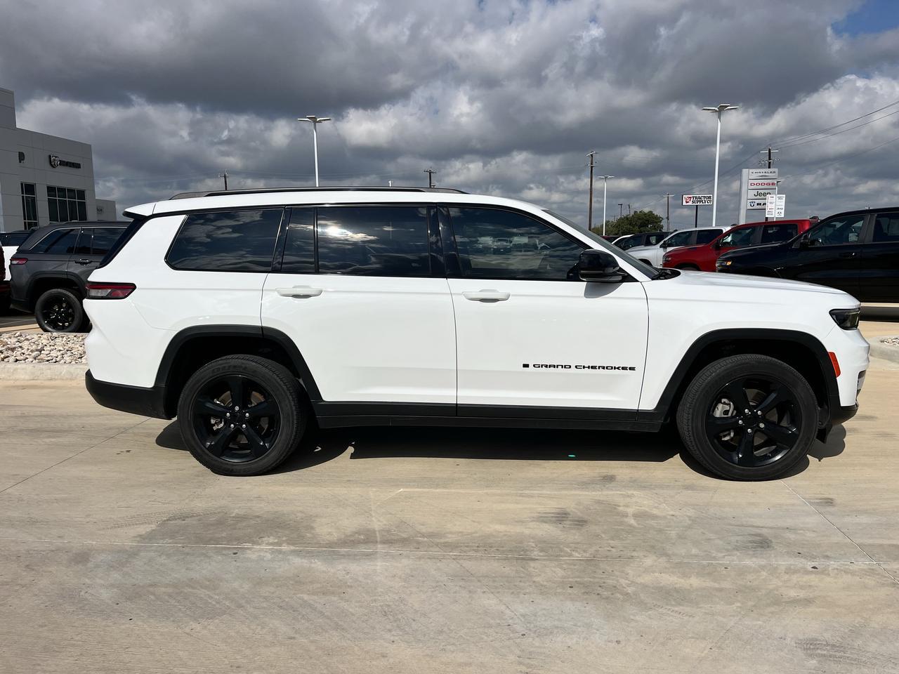 2023 Jeep Grand Cherokee L Altitude