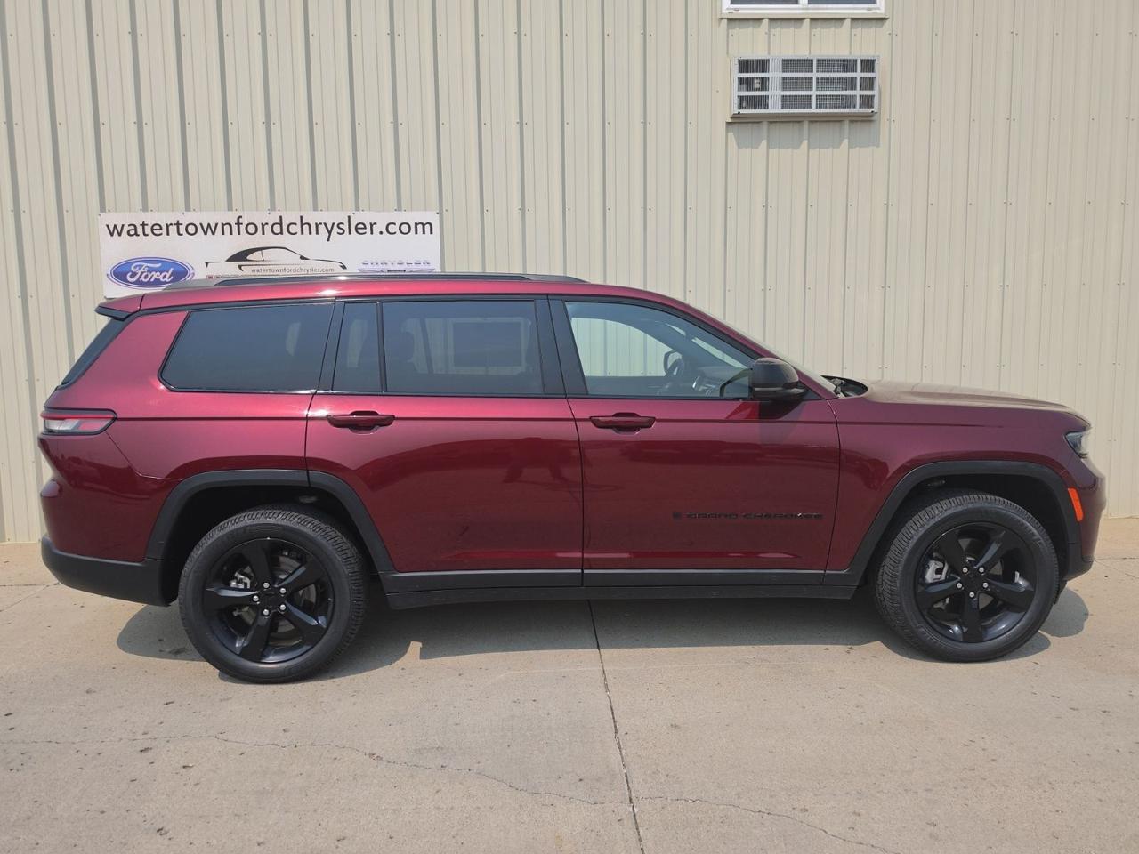 2023 Jeep Grand Cherokee L Altitude