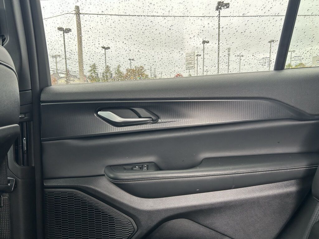 2023 Jeep Grand Cherokee L Altitude X Crestwood KY