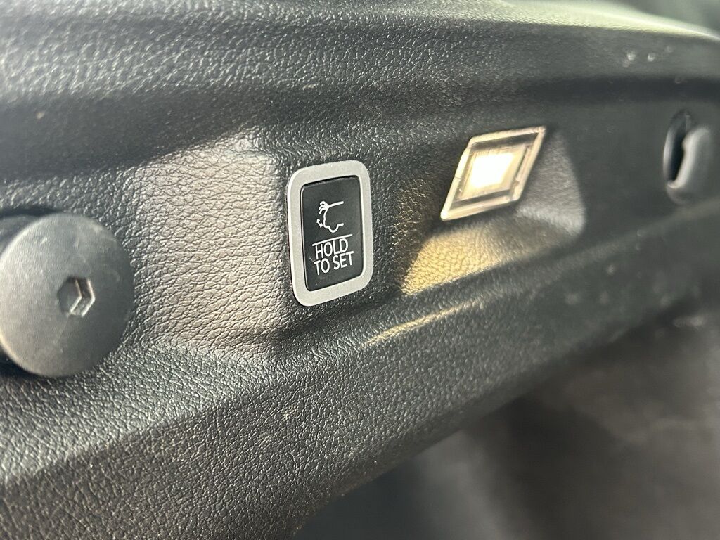 2023 Jeep Grand Cherokee L Altitude X Crestwood KY