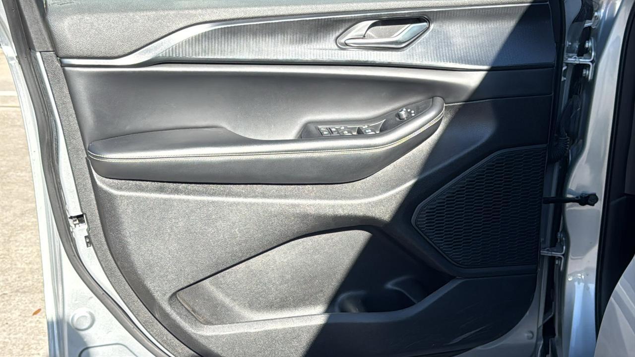 2023 Jeep Grand Cherokee L Altitude X  Selma TX