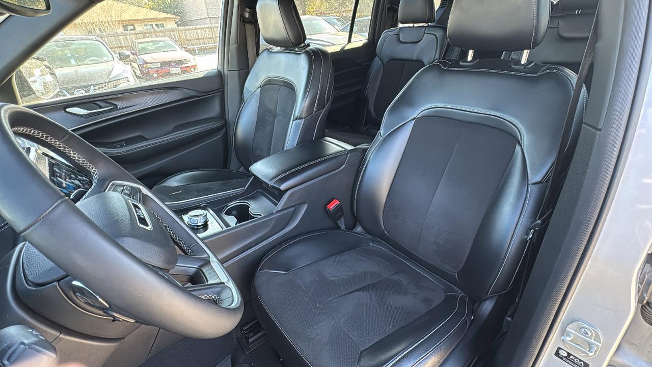 2023 Jeep Grand Cherokee L Altitude X  Selma TX