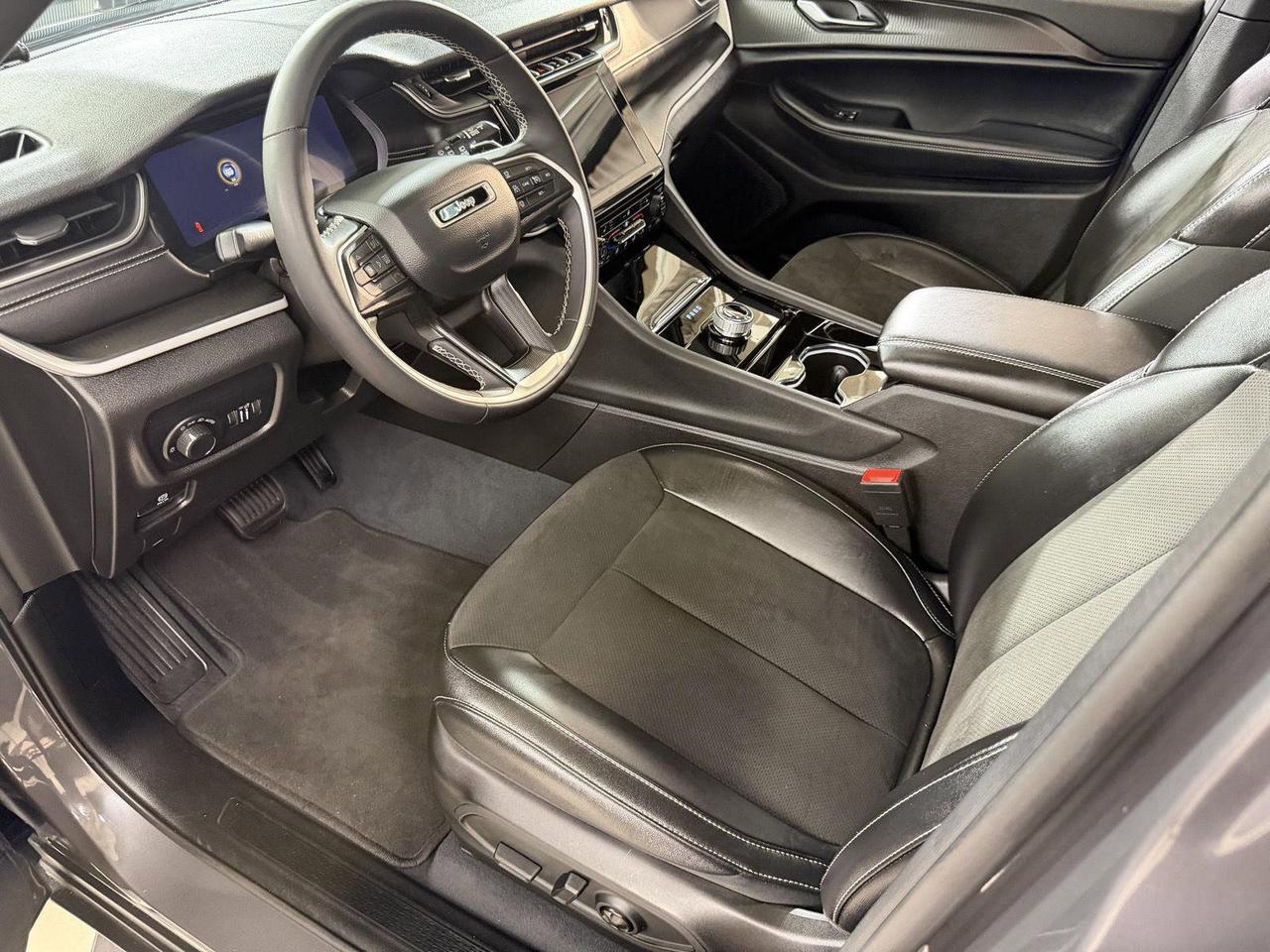 2023 Jeep Grand Cherokee L Altitude Annapolis MD