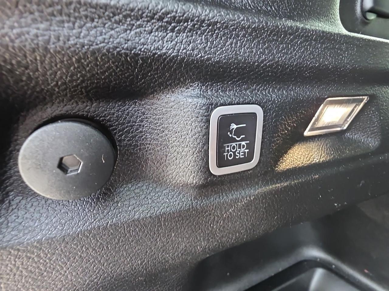 2023 Jeep Grand Cherokee L Altitude Glen Burnie MD