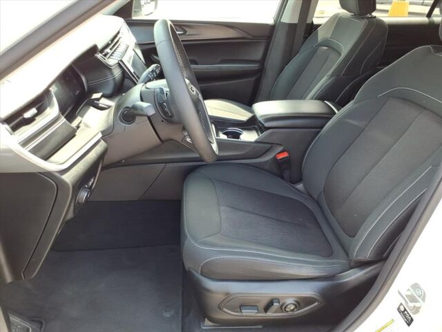 2023 Jeep Grand Cherokee L Laredo  TX