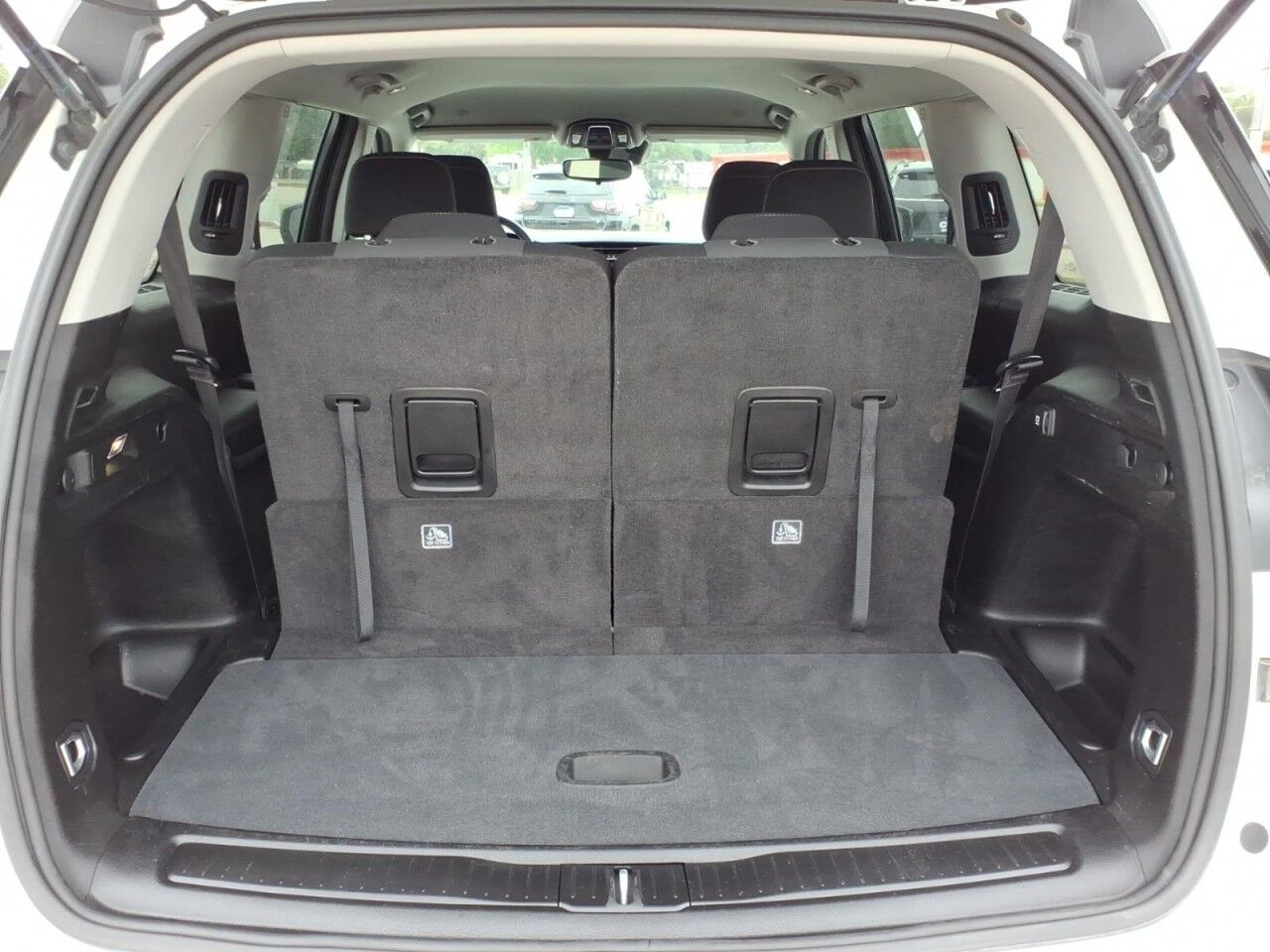 2023 Jeep Grand Cherokee L Laredo Uvalde TX