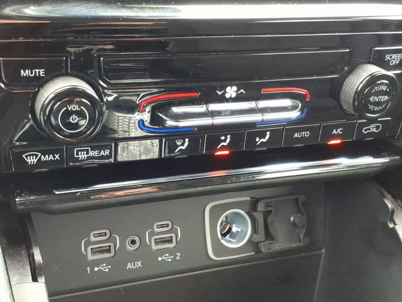 2023 Jeep Grand Cherokee L Laredo Uvalde TX