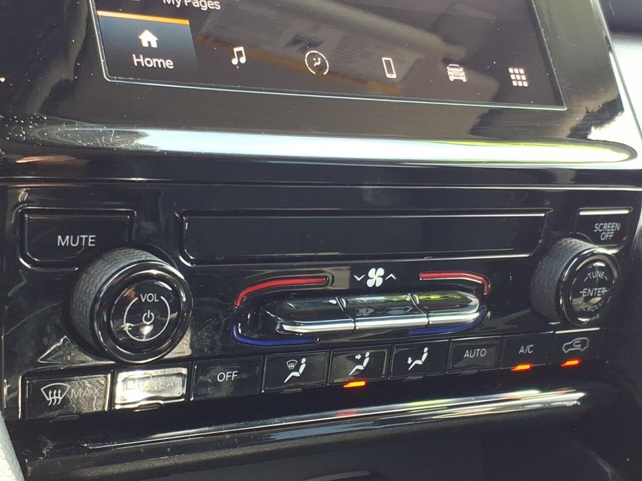 2023 Jeep Grand Cherokee L Laredo Uvalde TX