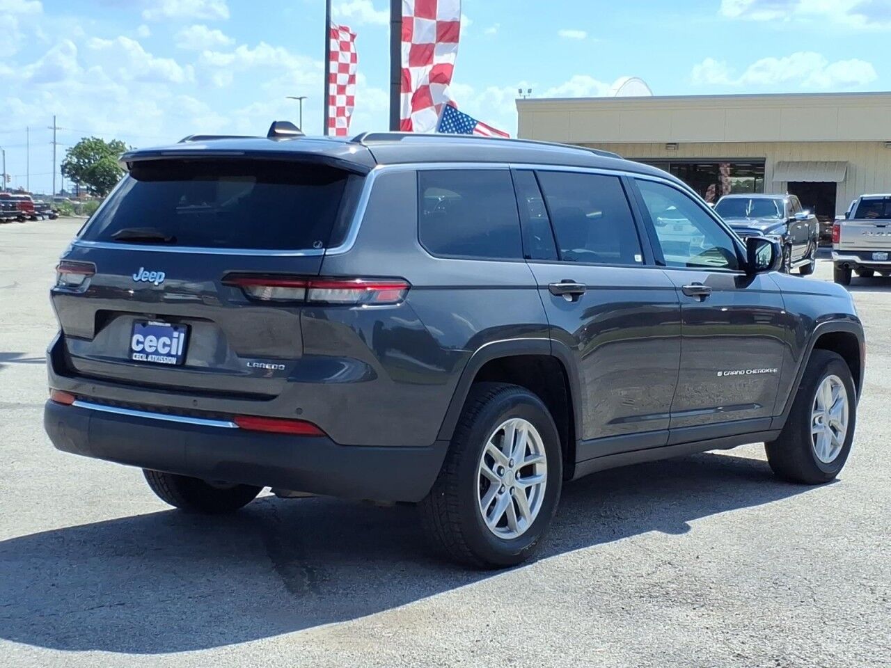 2023 Jeep Grand Cherokee L Laredo Uvalde TX
