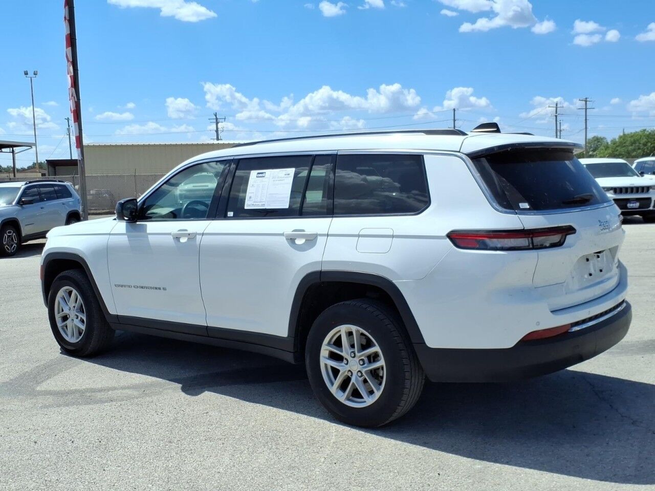 2023 Jeep Grand Cherokee L Laredo Uvalde TX