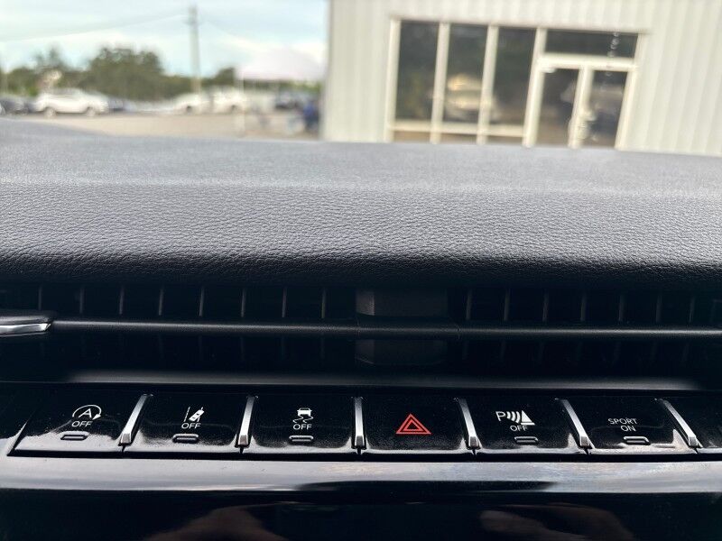 2023 Jeep Grand Cherokee L Laredo 4WD Seffner FL