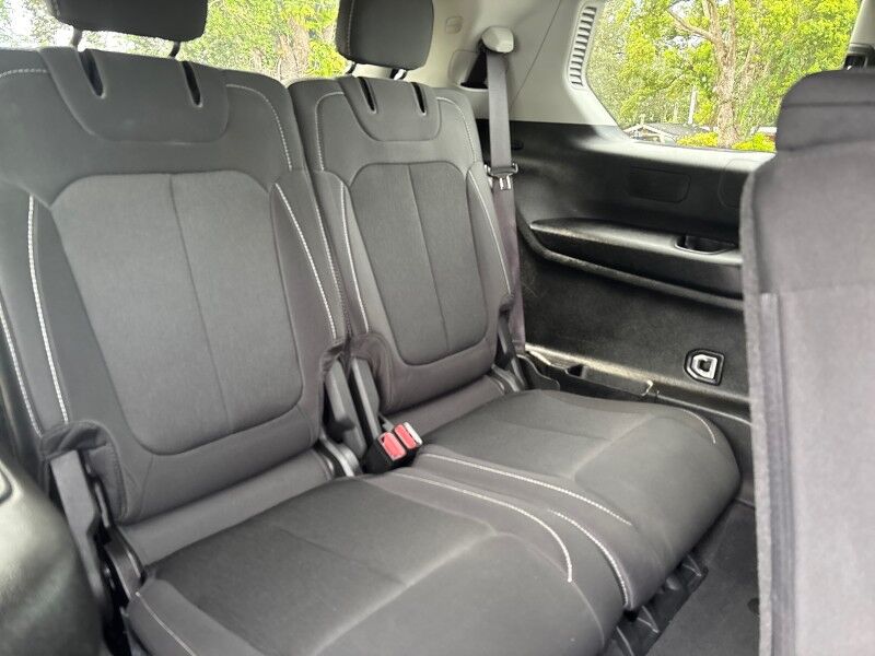 2023 Jeep Grand Cherokee L Laredo 4WD Seffner FL