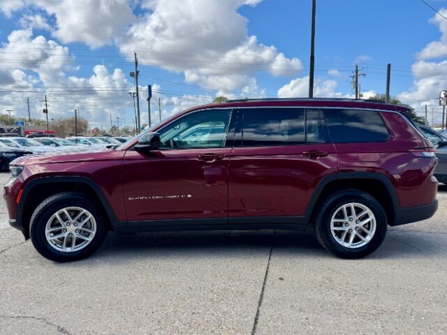 2023 Jeep Grand Cherokee L Laredo 4x2