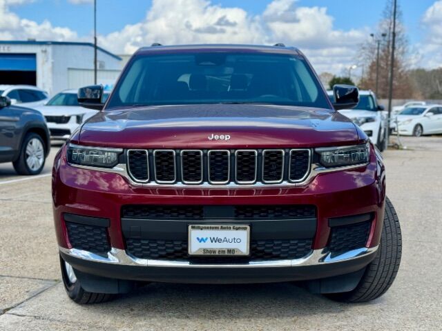 2023 Jeep Grand Cherokee L Laredo 4x2