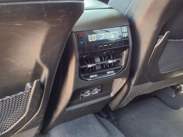 2023 Jeep Grand Cherokee L Laredo 4x4  TX