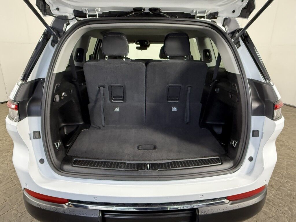 2023 Jeep Grand Cherokee L Laredo 4x4 Maumee OH