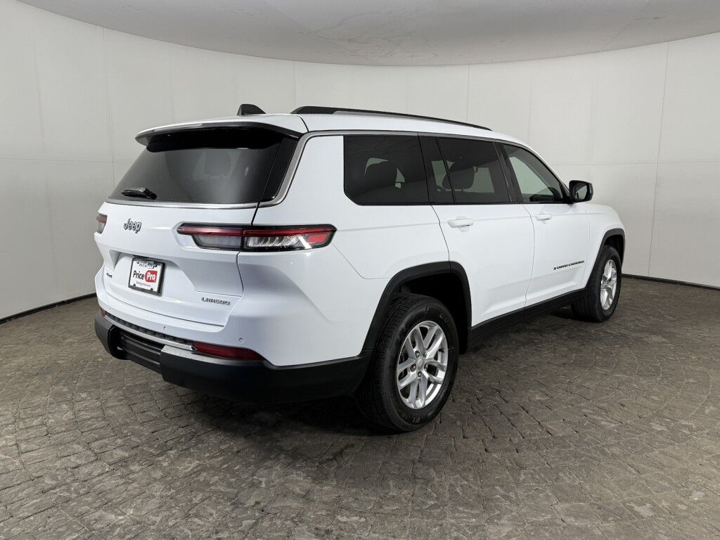 2023 Jeep Grand Cherokee L Laredo 4x4 Maumee OH
