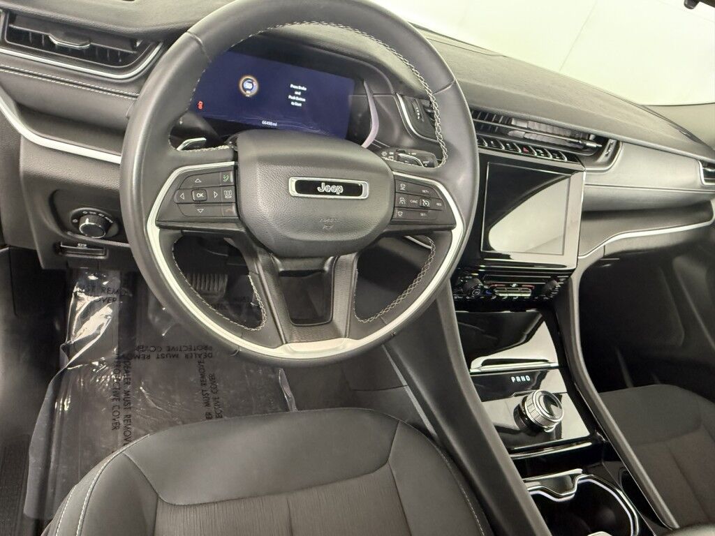2023 Jeep Grand Cherokee L Laredo 4x4 Maumee OH