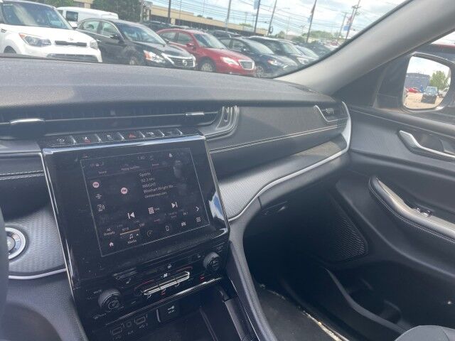 2023 Jeep Grand Cherokee L Laredo Cleveland OH