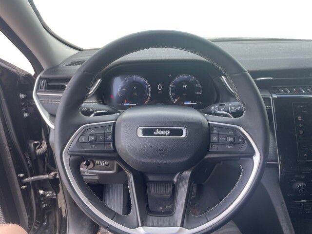 2023 Jeep Grand Cherokee L Laredo Cleveland OH