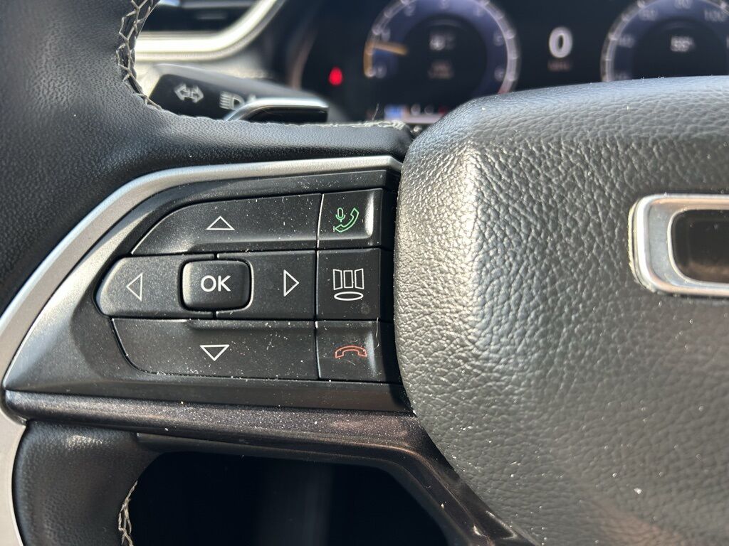 2023 Jeep Grand Cherokee L Laredo Crestwood KY