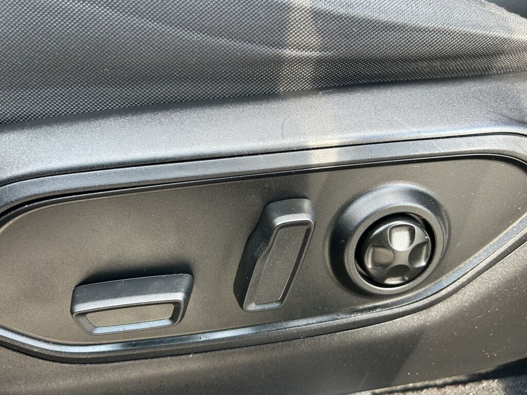 2023 Jeep Grand Cherokee L Laredo Crestwood KY