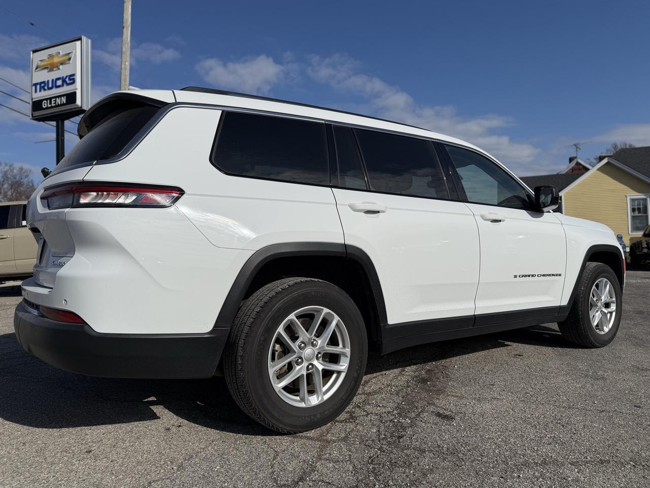 2023 Jeep Grand Cherokee L Laredo Crestwood KY