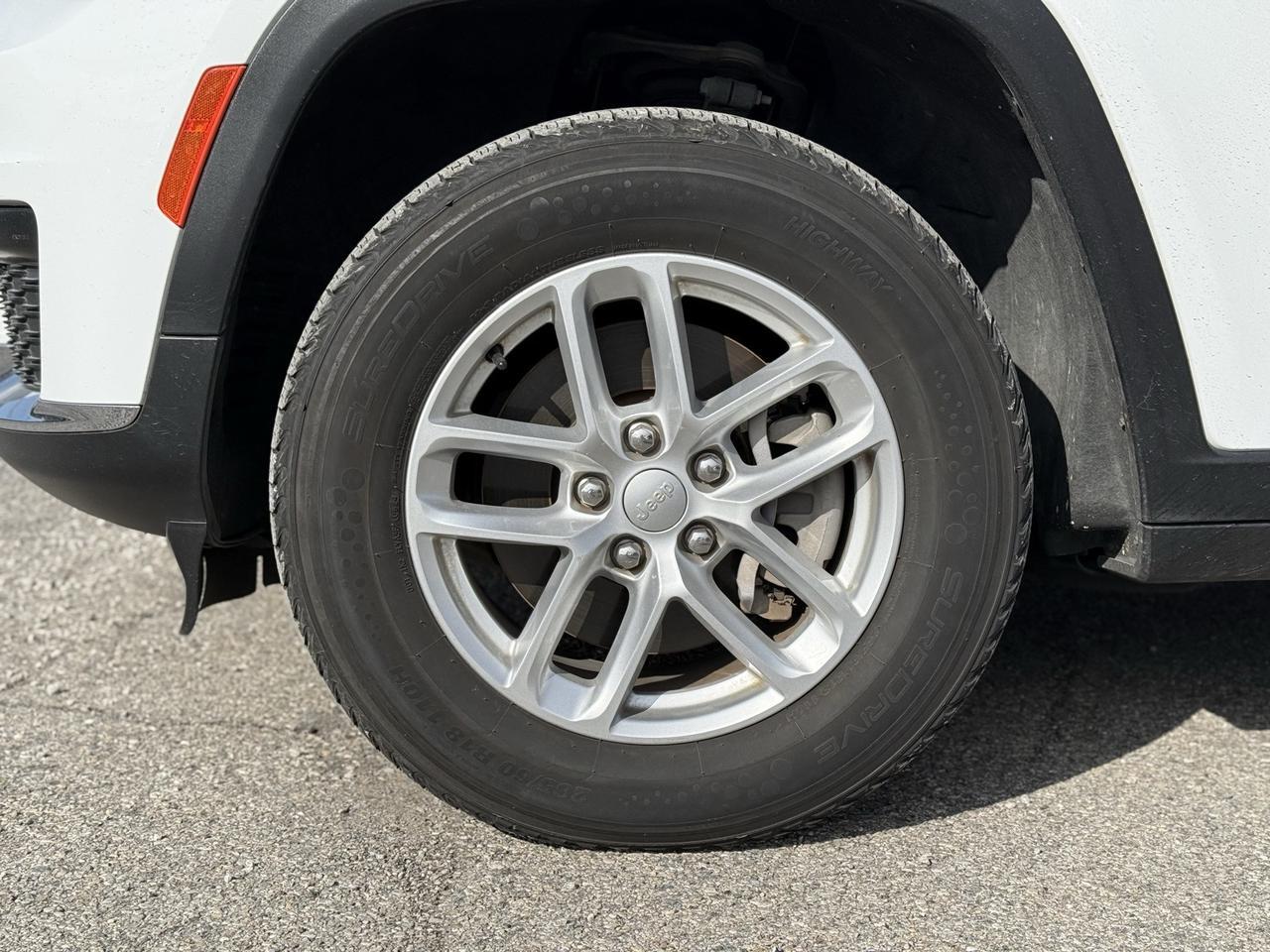 2023 Jeep Grand Cherokee L Laredo Crestwood KY