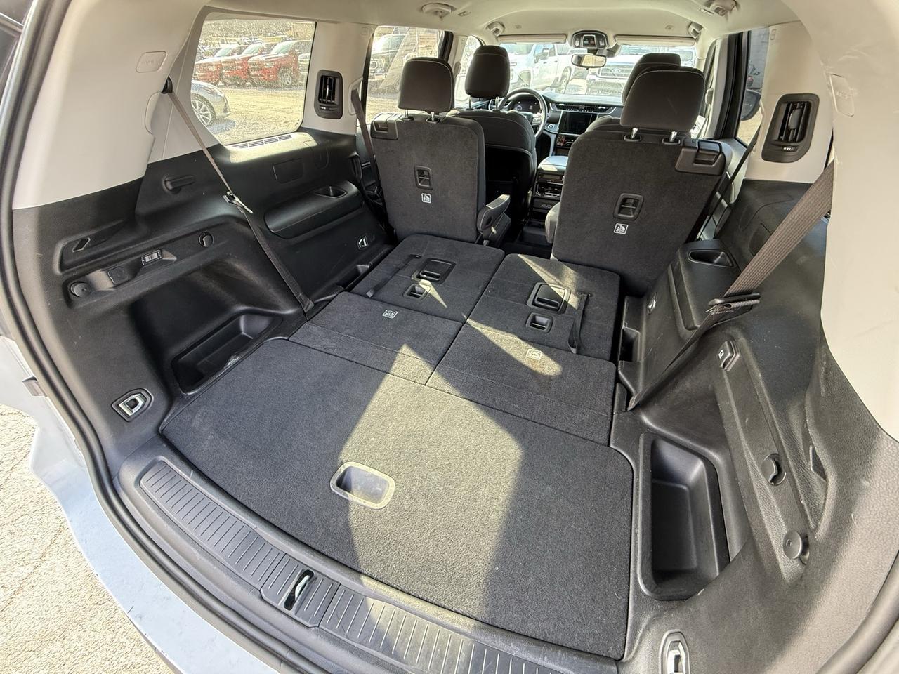 2023 Jeep Grand Cherokee L Laredo Crestwood KY