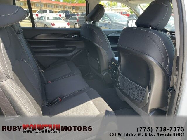 2023 Jeep Grand Cherokee L Laredo Elko NV