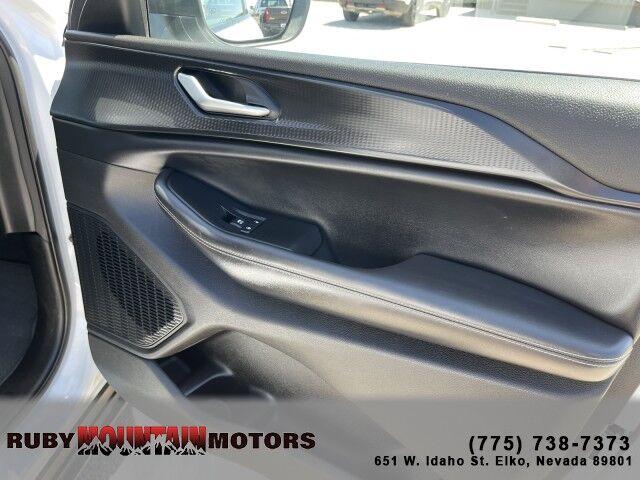 2023 Jeep Grand Cherokee L Laredo Elko NV