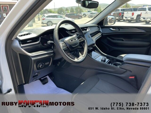 2023 Jeep Grand Cherokee L Laredo Elko NV
