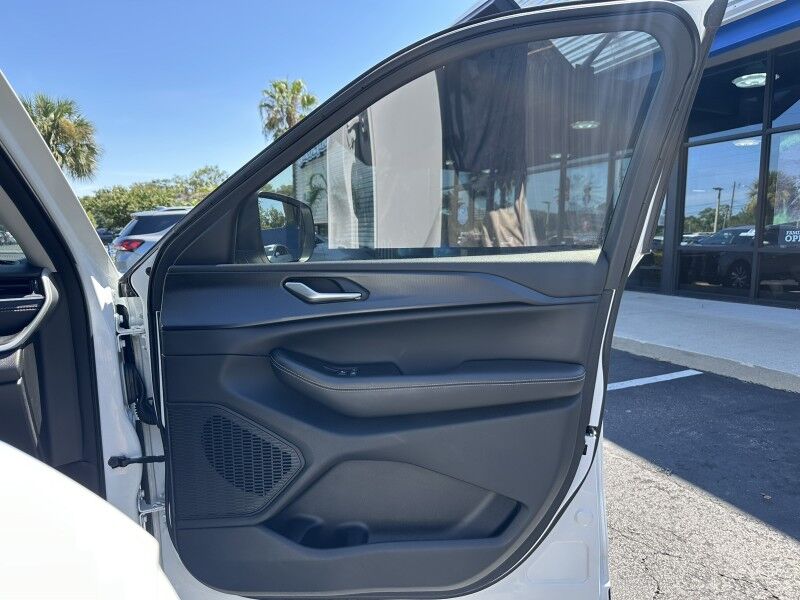 2023 Jeep Grand Cherokee L Laredo Jacksonville FL