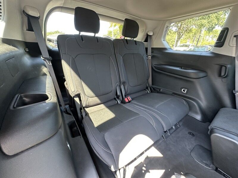 2023 Jeep Grand Cherokee L Laredo Jacksonville FL