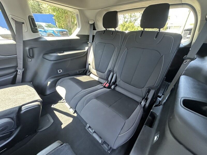2023 Jeep Grand Cherokee L Laredo Jacksonville FL